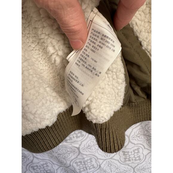 Abercrombie & Fitch Women's Green Bomber Jacket Size Large - Picture 11 of 13